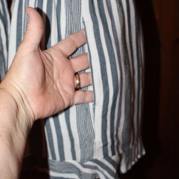 American Eagle Outfitters Romper Size M - Picture 3 of 10